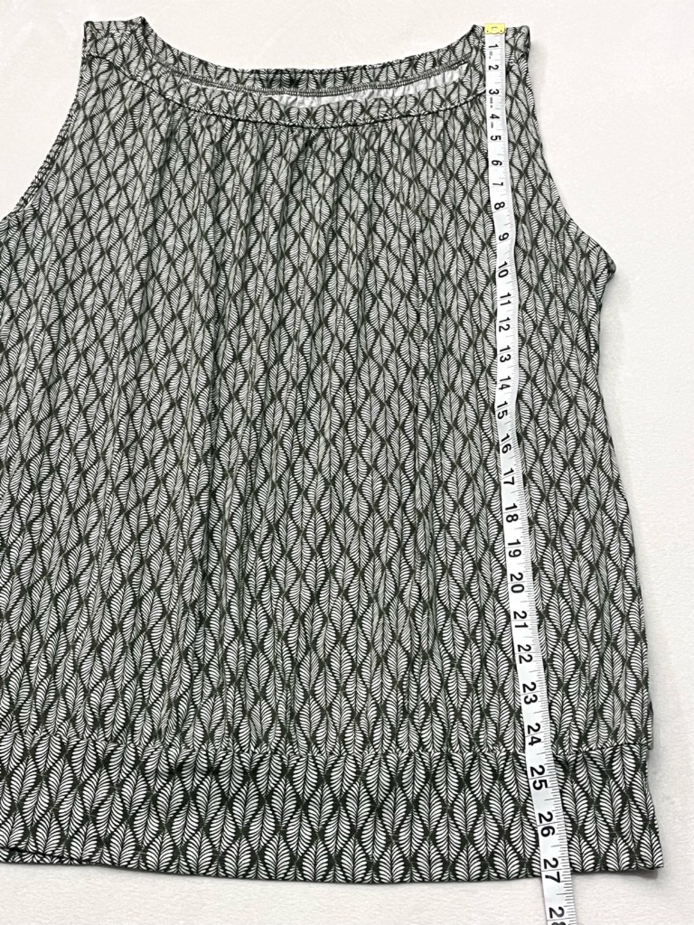 LOFT Outlet Women’s Dark Green & White Geometric Sleeveless Tank Top Large - Picture 6 of 16